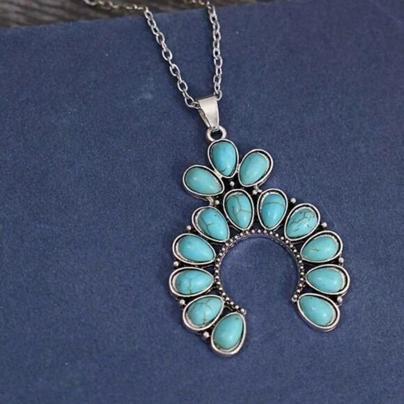 Fake Turquoise Decor Necklace western style - Picture 2 of 11